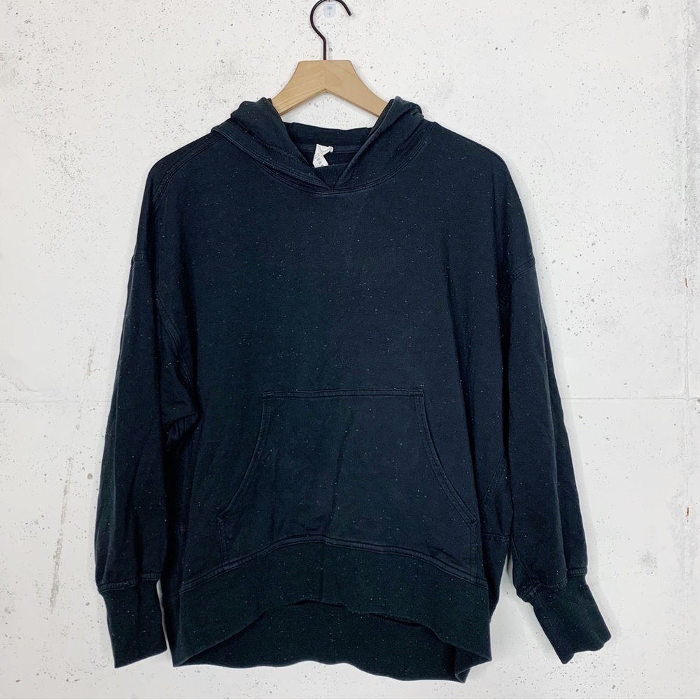 Lululemon Back In Action Hoodie Black Size 8